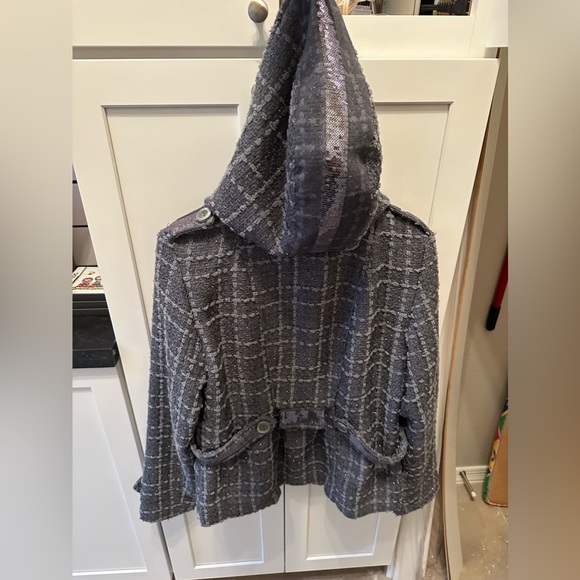 Buckle BKE women’s silver gray sequin pea coat. - Picture 9 of 12